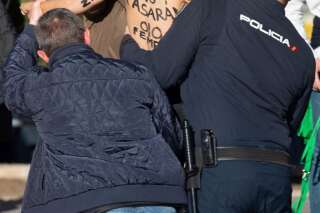 En Espagne, les Femen perturbent le dernier meeting du parti d'extrême droite Vox