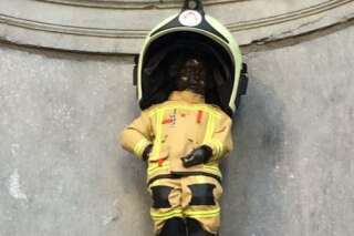 Pour commémorer les attentats de Bruxelles, le Manneken-Pis devient pompier