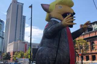 Ce ballon de Trump en rat à Baltimore n'était pas là par hasard