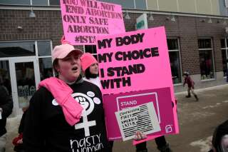 En Arkansas, les femmes ont besoin de la permission des hommes pour avorter