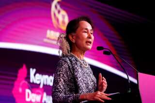 Aung San Suu Kyi déchue d'un prix par Amnesty International