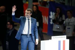À son meeting de Lyon, Emmanuel Macron fait des appels du pied à l'électorat de droite