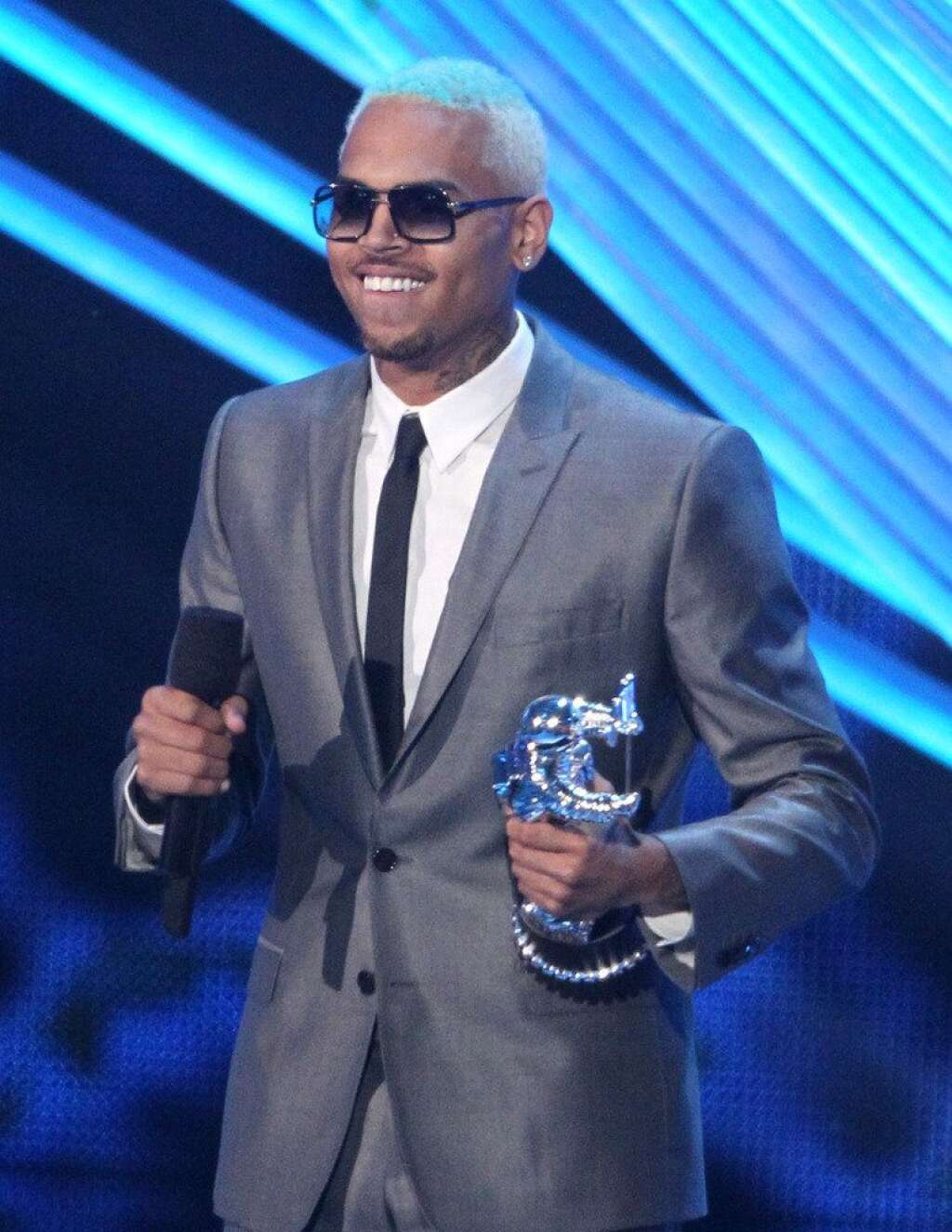 Chris Brown - Chris Brown accepts the award for best male video for "Turn Up the Music" at the MTV Video Music Awards on Thursday, Sept. 6, 2012, in Los Angeles. (Photo by Matt Sayles/Invision/AP)