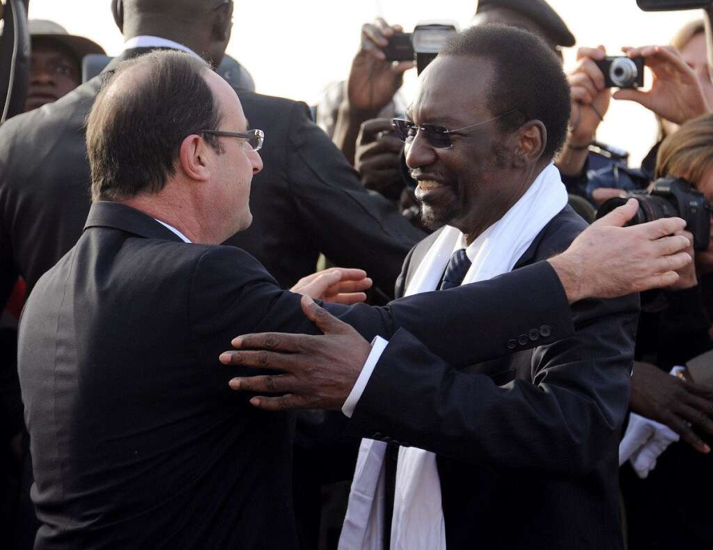 Les chef d'État français et malien -