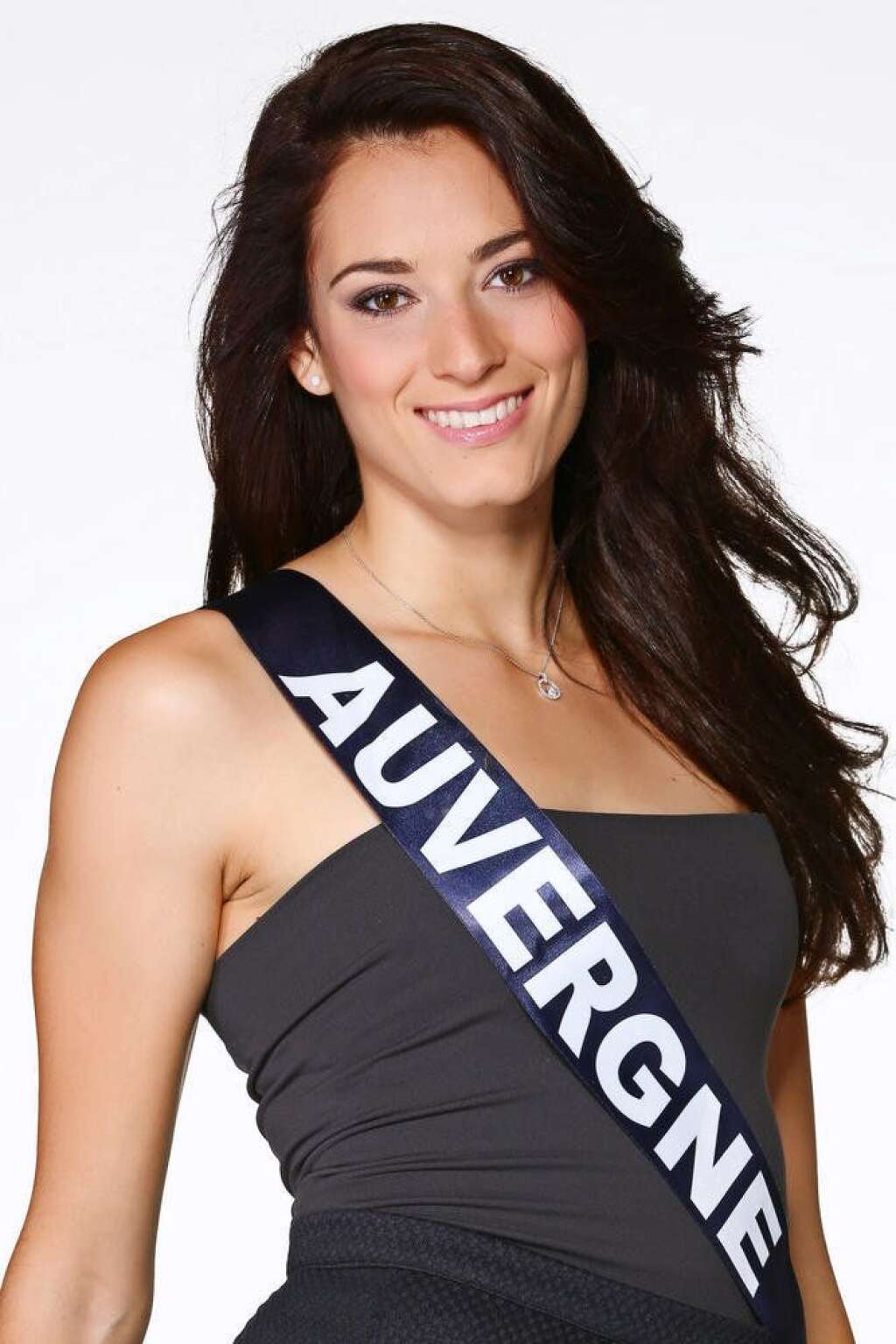 Miss Auvergne: Morgane Laporte - 20 ans, étudiante en licence de biologie.