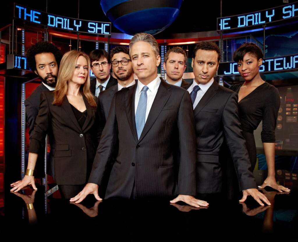 Meilleure série de variété, musique ou comédie musicale - "The Daily Show With Jon Stewart"  "The Colbert Report"  "Real Time with Bill Maher"  "Saturday Night Live"  "Jimmy Kimmel Live"  "Late Night With Jimmy Fallon"