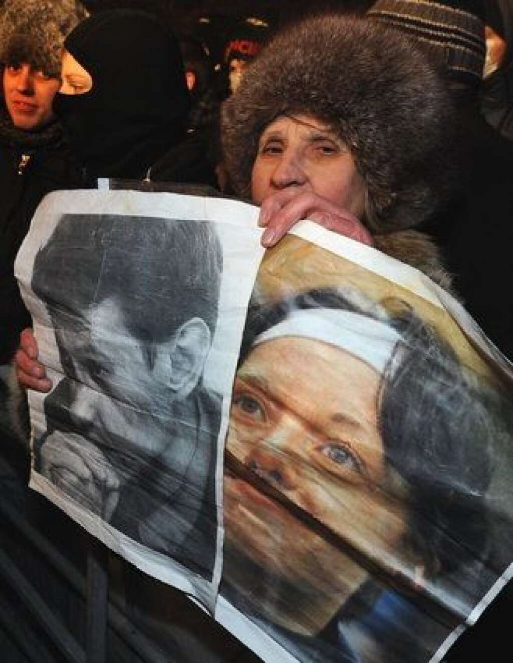 19 janvier 2009 - Stanislas Markelov et Anastassia Babourova - L'avocat spécialiste des droits de l'homme Stanislas Markelov, 34 ans, et la journaliste d'opposition Anastassia Babourova, 25 ans, tués par balle en pleine rue à Moscou alors qu'ils sortaient d'une conférence de presse.