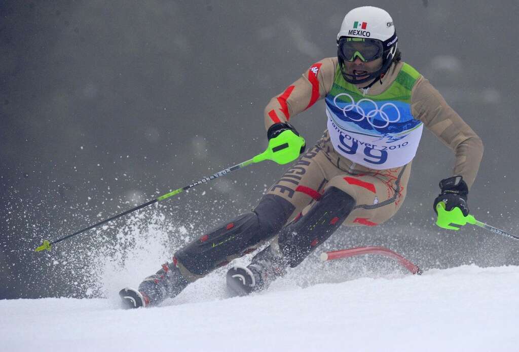Le skieur mariachi mexicain, Hubertus von Hohenlohe - Le skieur mexicain participe à ses sixièmes Jeux olympiques à Sotchi. Âgé de 55 ans, il fêtera son anniversaire le 2 février sur les pistes, vêtu d'une combinaison de mariachi, son costume préféré.