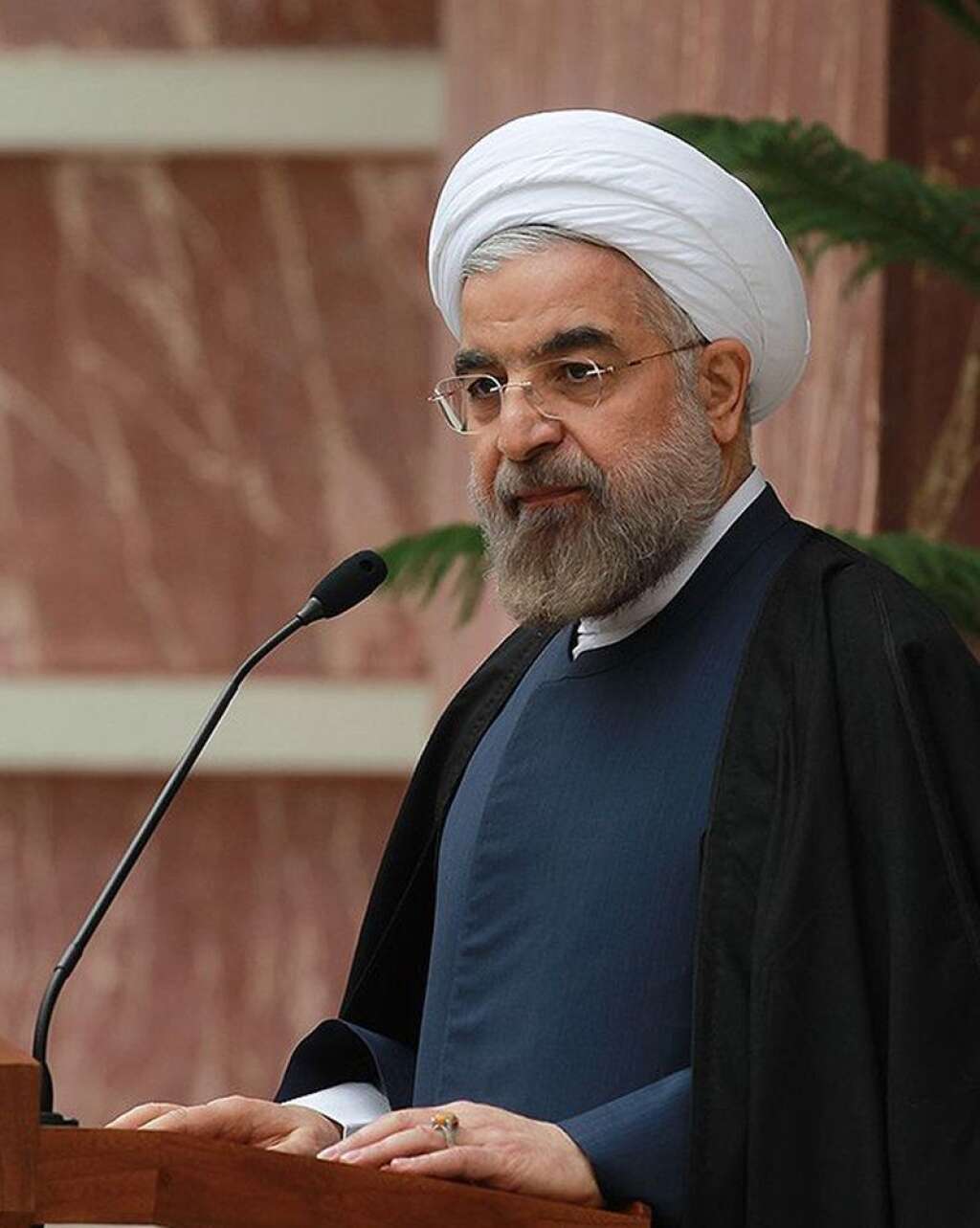 Hassan Rohani - Le président iranien a estimé que "dans l'accord, le droit à l'enrichissement d'uranium sur le sol iranien a été accepté (...) et la structure des sanctions a commencé à se fissurer", tout en réaffirmant que "l'Iran n'a jamais cherché et ne cherchera jamais à fabriquer l'arme atomique".