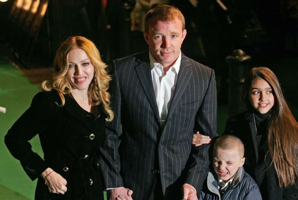 10. Madonna : 76 millions de dollars - Avec son ex-mari, le réalisateur Guy Ritchie.