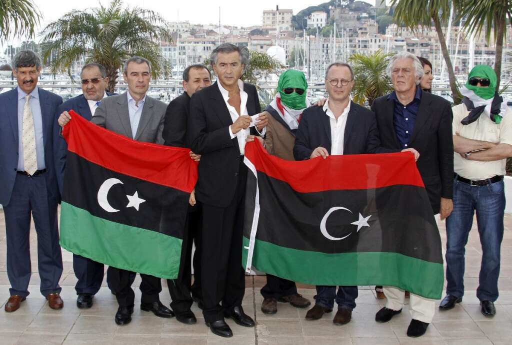 Bernard-Henri Levy et des insurgés libyens et syriens -