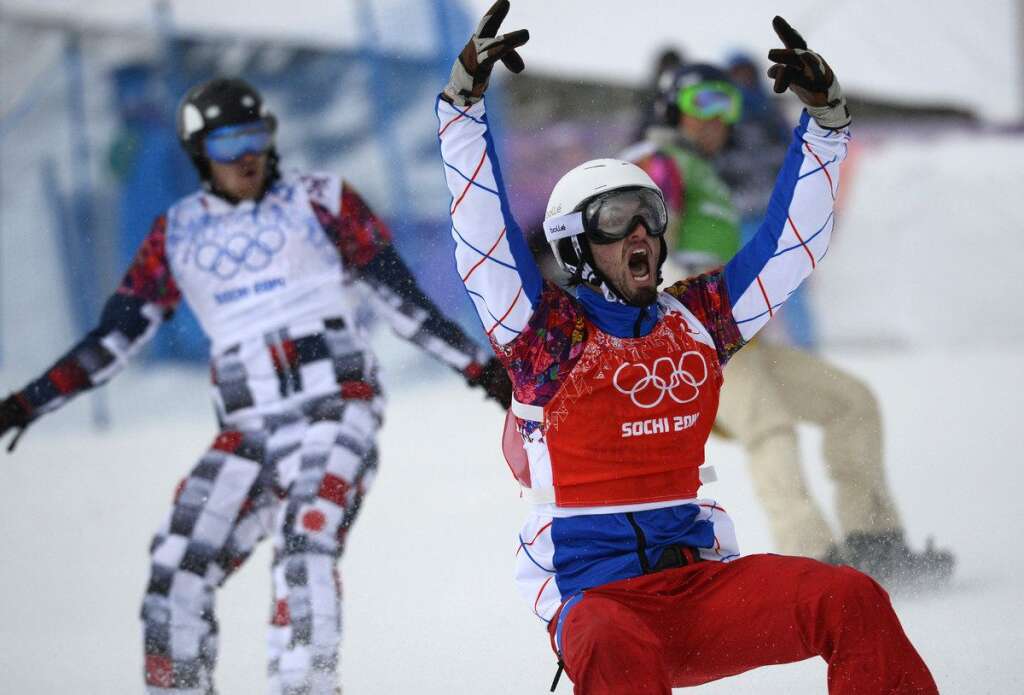 Pierre Vaultier, médaille d'or en snowboard cross - C'est l'histoire d'un miraculé qui se déchire le ligament croisé du genou en décembre et qui remporte l'or deux mois plus tard à Sotchi. Voici Pierre Vaultier, triple vainqueur de la coupe du monde de snowboard cross et désormais champion olympique.