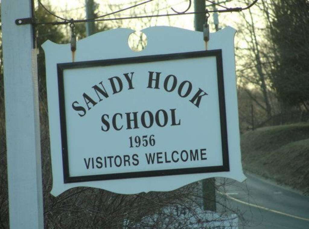 Sandy Hook Elementary School Shooting - Sandy Hook School in Newtown, CT