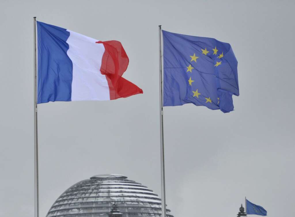 7. France: 63% de défiance - En France, où le Front national pourrait virer en tête aux élections européennes, 63% des personnes interrogées refusent d'accorder leur confiance à l'UE.