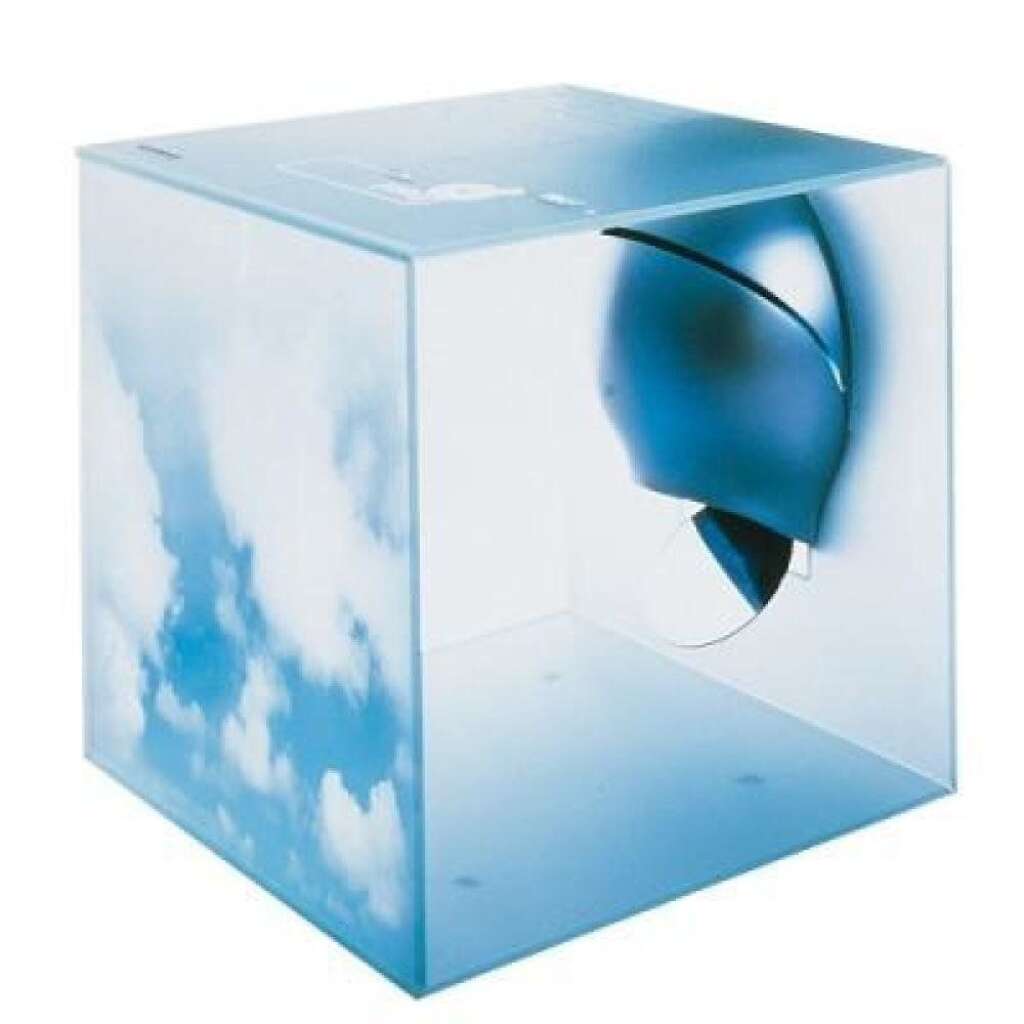 Le Cube, rétroprojecteur pour Thompson (1995) - En 1995 Starck réalisait un cube rétroprojecteur pour Thompson