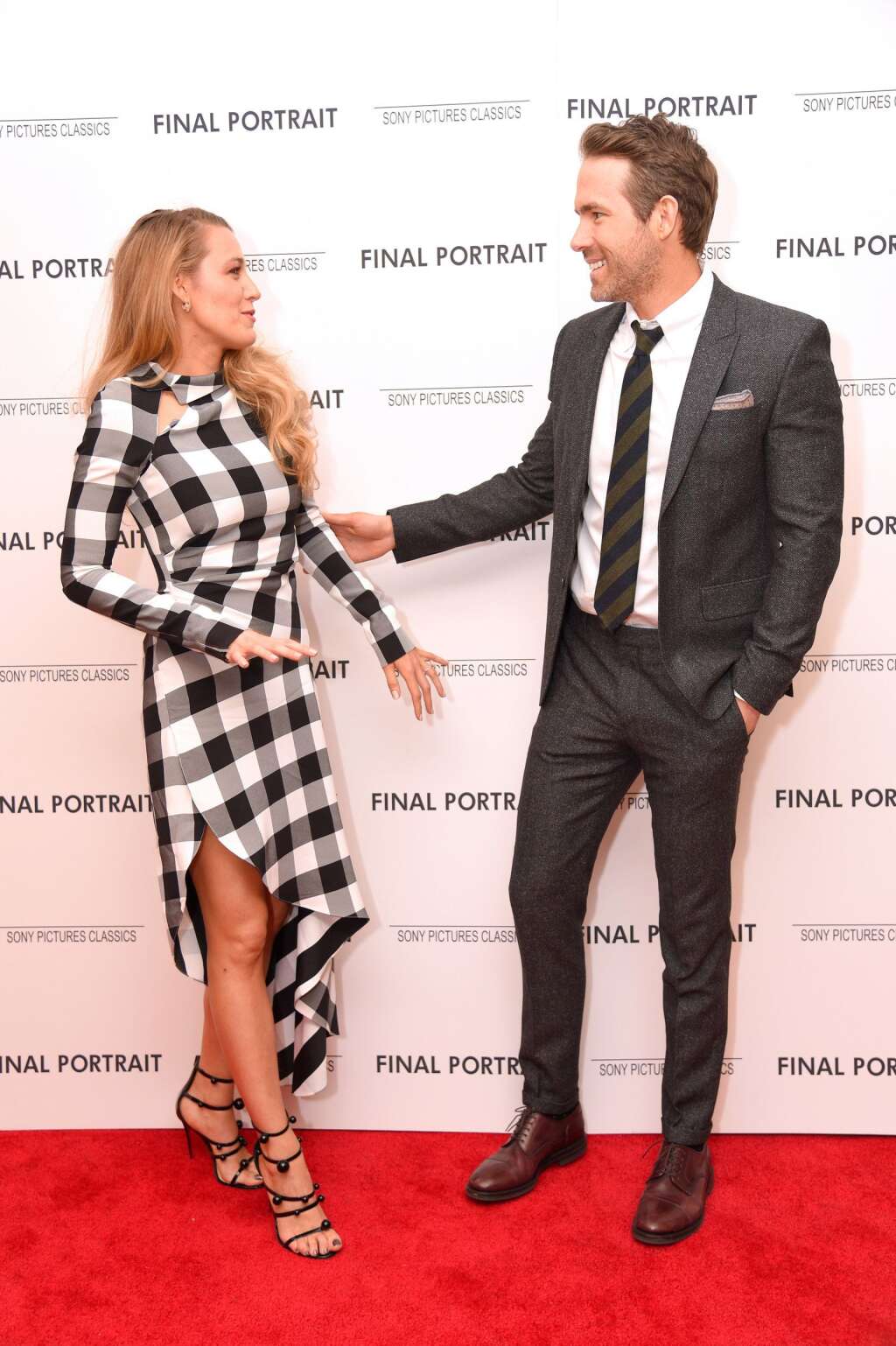 Blake Lively et Ryan Reynolds pour 'Final Portrait' - Blake Lively et Ryan Reynolds se prêtent au jeu du flirt à l'avant-première de "Final Portrait" le 22 mars 2018, à New York City.