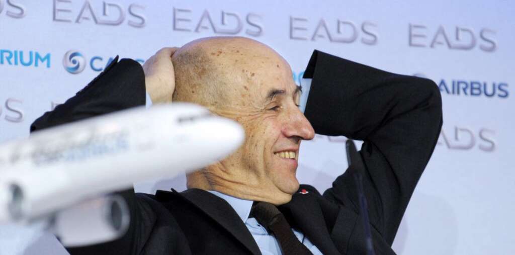 Louis Gallois (EADS): -86% potentiellement - Le patron d'EADS a gagné 2,63 millions d'euros en 2010. Pour obtenir une baisse de salaire, l'Etat, minoritaire dans l'entreprise devra convaincre les autres actionnaires.