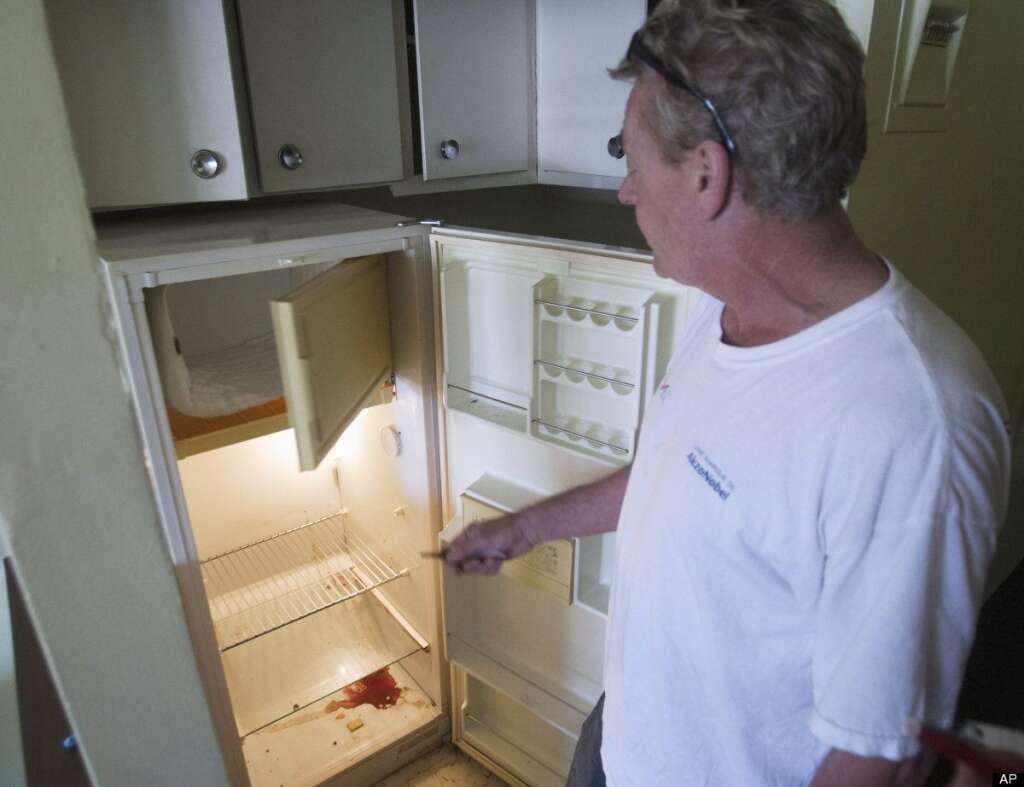 - Le réfrigérateur de l'appartement de Luka Rocco Magnotta, où il aurait gardé des parties du corps de sa victime. (PC/Ryan Remiorz)
