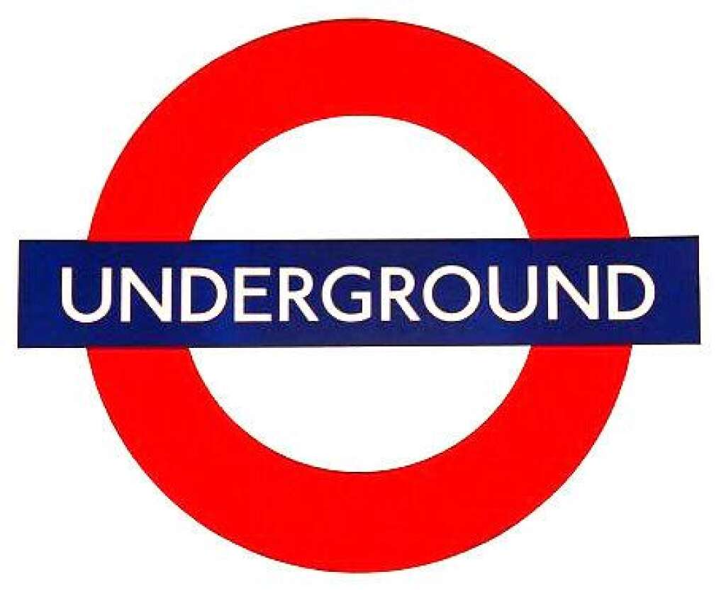 Mind the gap ! - Le célèbre logo du London Underground.