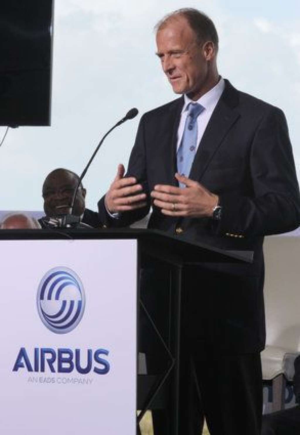 12e - Thomas Enders (Airbus): 4,7 M€ -