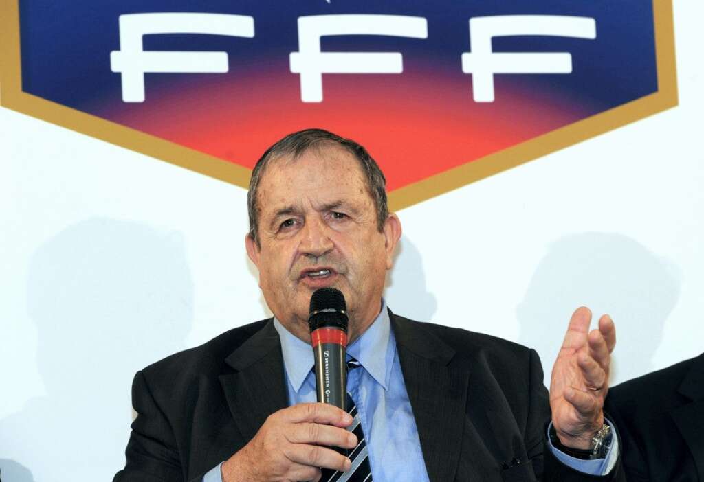 Fernand Duchaussoy à Berck - Il a présidé la fédération française de football (FFF) de juillet 2010 à juin 2011. Fernand Duchaussoy vise désormais la mairie de Berck, où il a présenté une liste de gauche baptisée "Berck évidemment".