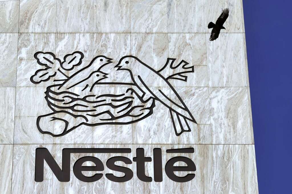 Les lasagnes Nestlé -  Des lasagnes contenant des traces de viande de cheval, <a href="http://www.huffingtonpost.fr/2013/02/19/viande-cheval-lasagnes-nestle-retirees-france-portugal_n_2716807.html">vendues par Nestlé à destination du marché de la restauration</a>, ont été retirés de la vente en France et au Portugal, a annoncé le 19 février la branche portugaise du N°1 mondial de l'agro-alimentaire.