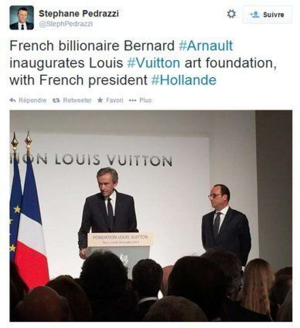 - Le milliardaire français Bernard Arnault inaugure la fondation Louis Vuitton avec le président français François Hollande.