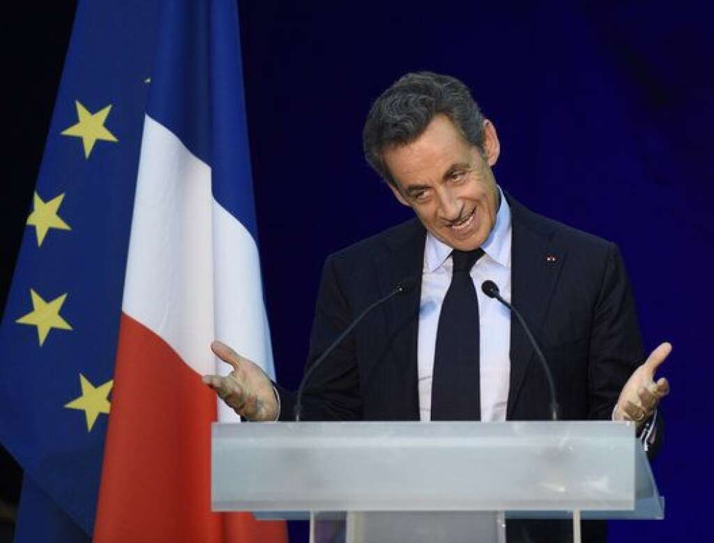 19 septembre 2014: Sarkozy candidat - Après deux ans et demi de retraite, Nicolas Sarkozy annonce son retour à la vie politique et déclare sa candidature à la présidence de l'UMP pour l'élection programmée fin novembre.