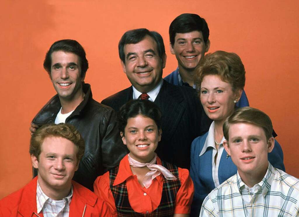 Happy Days - Diffusée entre 1974 et 1984 sur la chaîne ABC. Son dernier épisode a été suivi par plus de 18 millions de téléspectateurs.