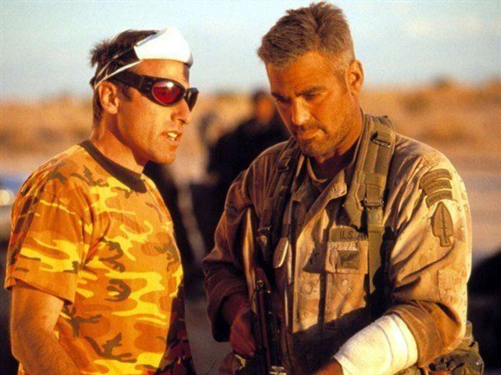 George Clooney et David O. Russell - Le beau George s'emporte violemment sur le tournage des <em>Rois du désert</em> et qualifie l'engueulade de "pire expérience" de sa vie.