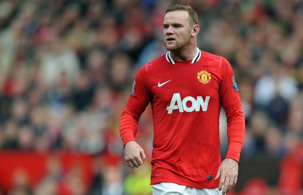 4- Wayne Rooney, 24 millions d'euros - L'attaquant anglais de Manchester United a prolongé son contrat moyennant augmentation de salaire. Résultat, il touche chaque année 18,9 millions d'euros du club mancunien.