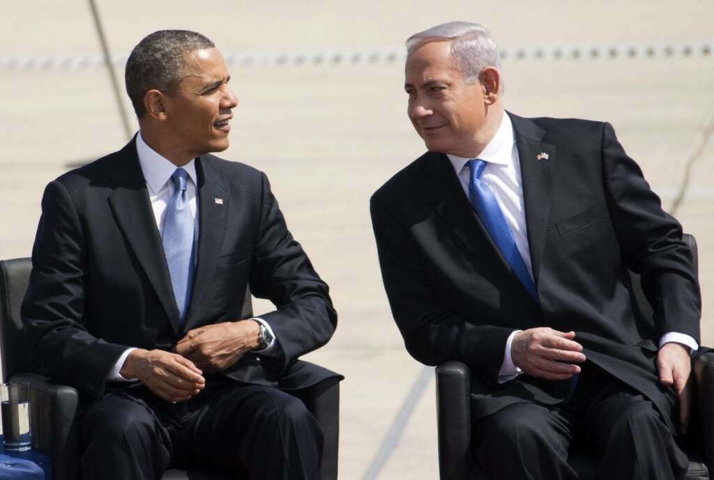 Obama à côté de Benjamin Netanyahu -