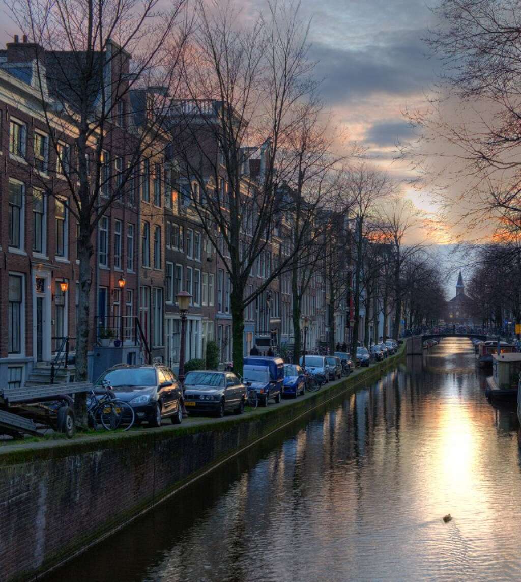 16 - Amsterdam (Pays-Bas) -