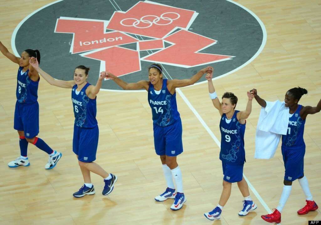 Equipe de France de Basket féminine - Argent - L'équipe menée par Céline Dumerc s'est inclinée face aux Américaines 86 à 50, remportant la médaille d'argent.