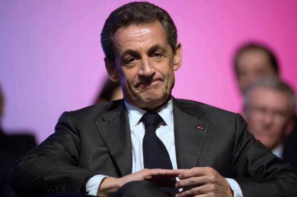 Ces personnalités de l'entourage de Nicolas Sarkozy inquiétées par des affaires - Alors que Claude Guéant a été mis en examen samedi 7 mars dans le cadre de l'enquête portant sur le financement libyen de la campagne de 2007, c'est une nouvelle personnalité proche de l'ex-président qui est dans le viseur de la justice.  Depuis son départ de l'Elysée, l'étau se resserre autour de Nicolas Sarkozy via les nombreuses procédures affectant son entourage, que ce soit pour la campagne de 2007 ou celle de 2012. Tour d'horizon des personnalités UMP proches de l'ex-président aujourd'hui inquiétées par la justice et dont les dossiers pourraient directement impliquer l'actuel patron de l'UMP.