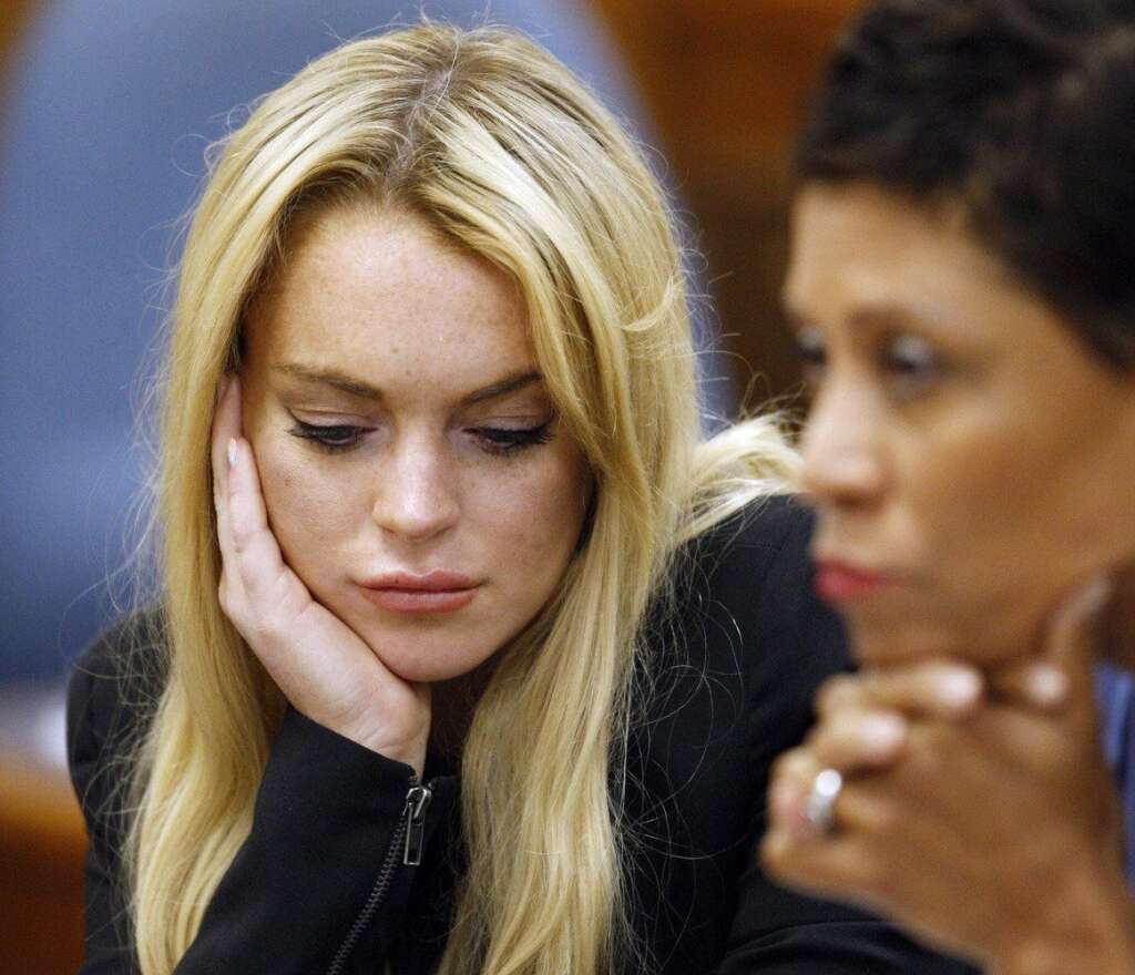 Lindsay Lohan doit rendre des comptes après deux arrestations pour conduite en état d'ivresse - Juillet 2010