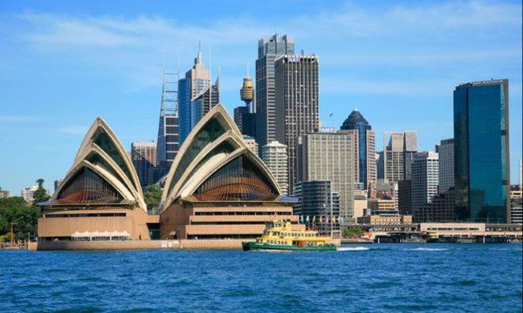 Australie - L’Opéra et le centre ville de Sydney, une des plus belles villes du monde