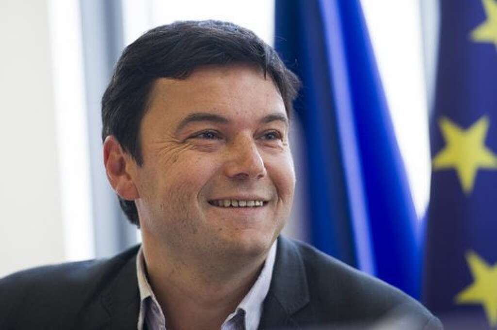Thomas Piketty - L'économiste français <a href="http://www.huffingtonpost.fr/2015/01/01/thomas-piketty-legion-honneur-refus_n_6403514.html?1420123247" target="_blank">a refusé de recevoir la Légion d'honneur</a>, lui qui avait été nommé dans la promotion 2014. "Je refuse cette nomination car je ne pense pas que ce soit le rôle d'un gouvernement de décider qui est honorable, dit-il. Ils feraient bien de se consacrer à la relance de la croissance en France et en Europe."