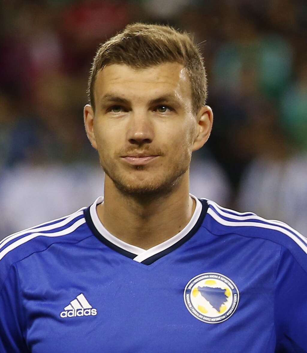 Edin Dzeko (Bosnie-Herzégovine) - Son club: Manchester City (Angleterre) Poste: attaquant
