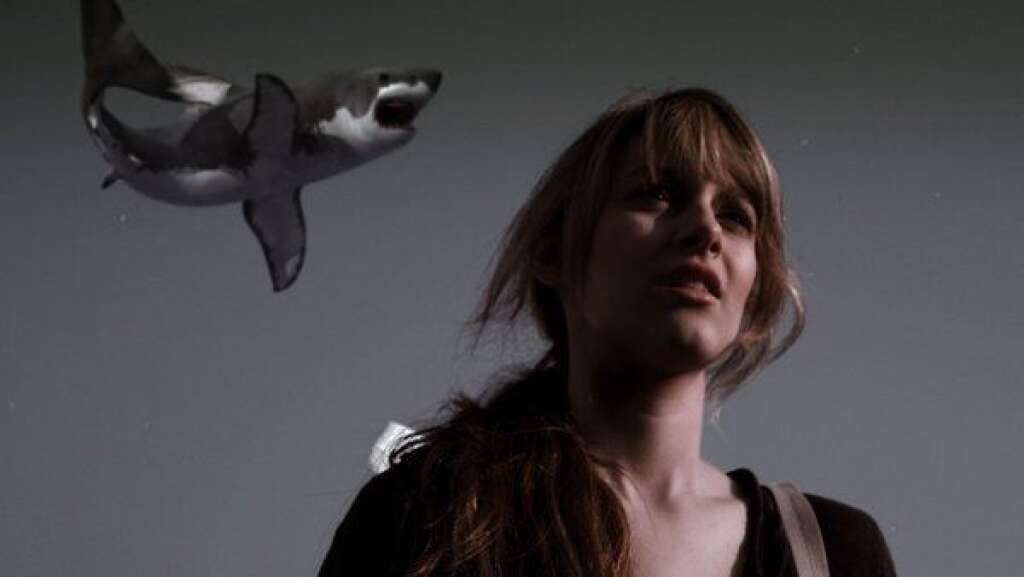 "Sharknado" - Aubrey Peeples interprète Claudia.