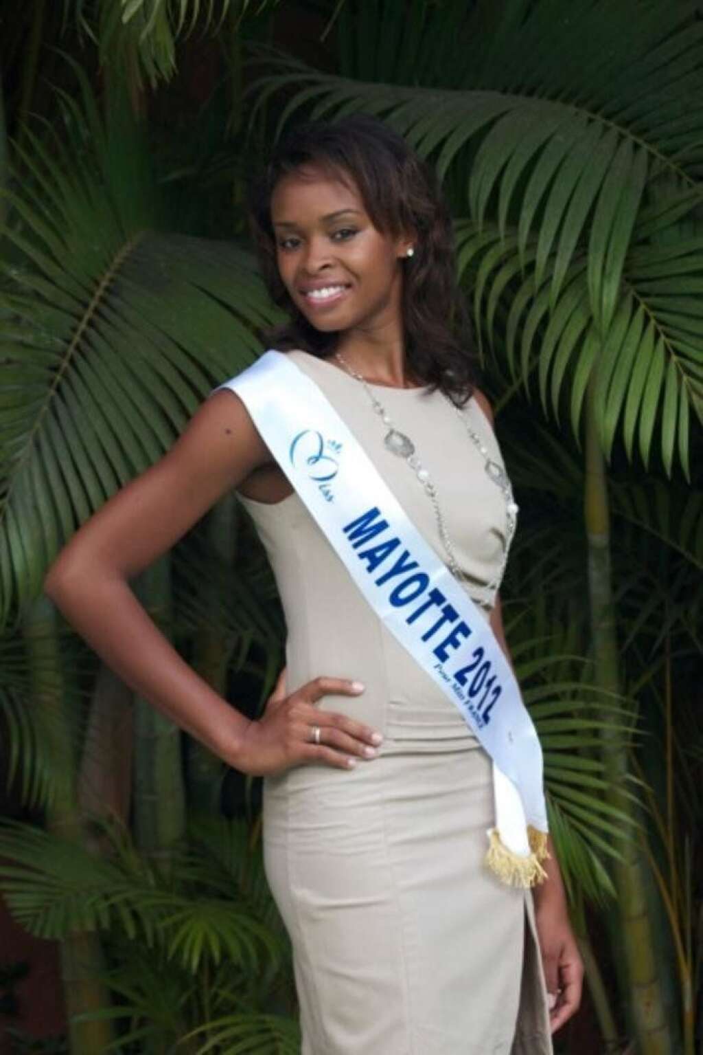 Miss Mayotte - Stanisla Said    22 ans - 1,75 m    Pompier et moniteur de secourisme