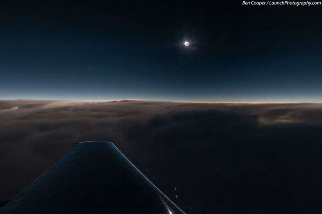 2. Être témoin d'une éclipse solaire à plus de 10.000 mètres d'altitude -
