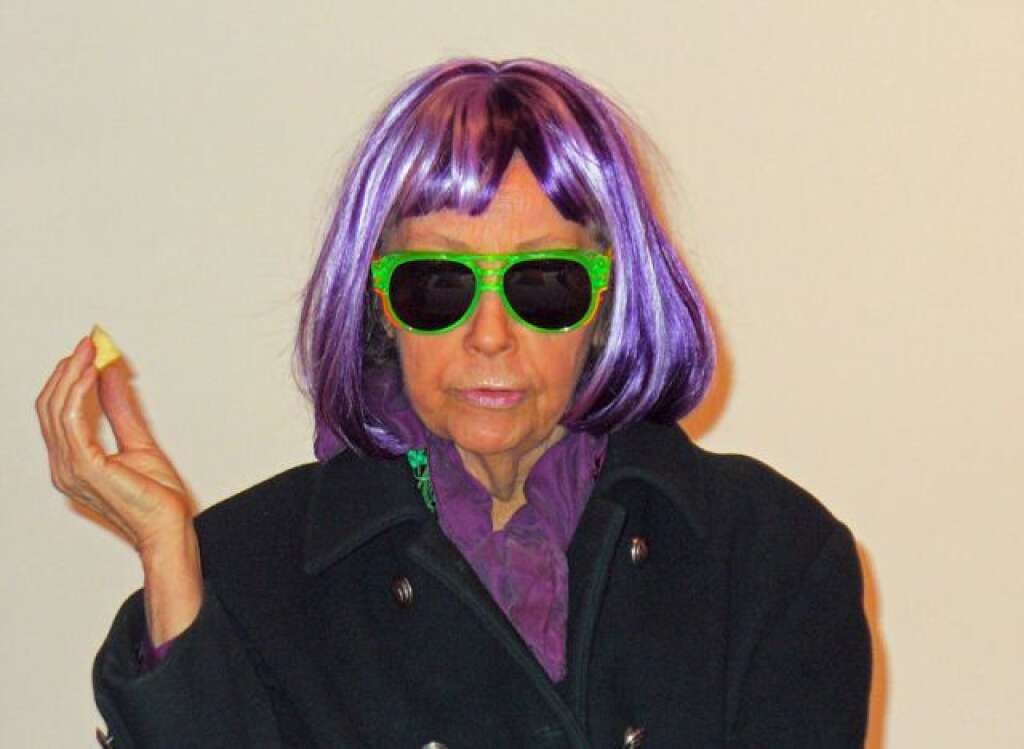 14 juin - Ultra Violet - La superstar de Warhol <a href="http://www.huffingtonpost.fr/2014/06/16/ultra-violet-morte_n_5498251.html" target="_blank">est morte à l'âge de 78 ans</a>. Isabelle Collin Dufresne de son vrai nom, était une artiste française de naissance et une icône du Pop'art.