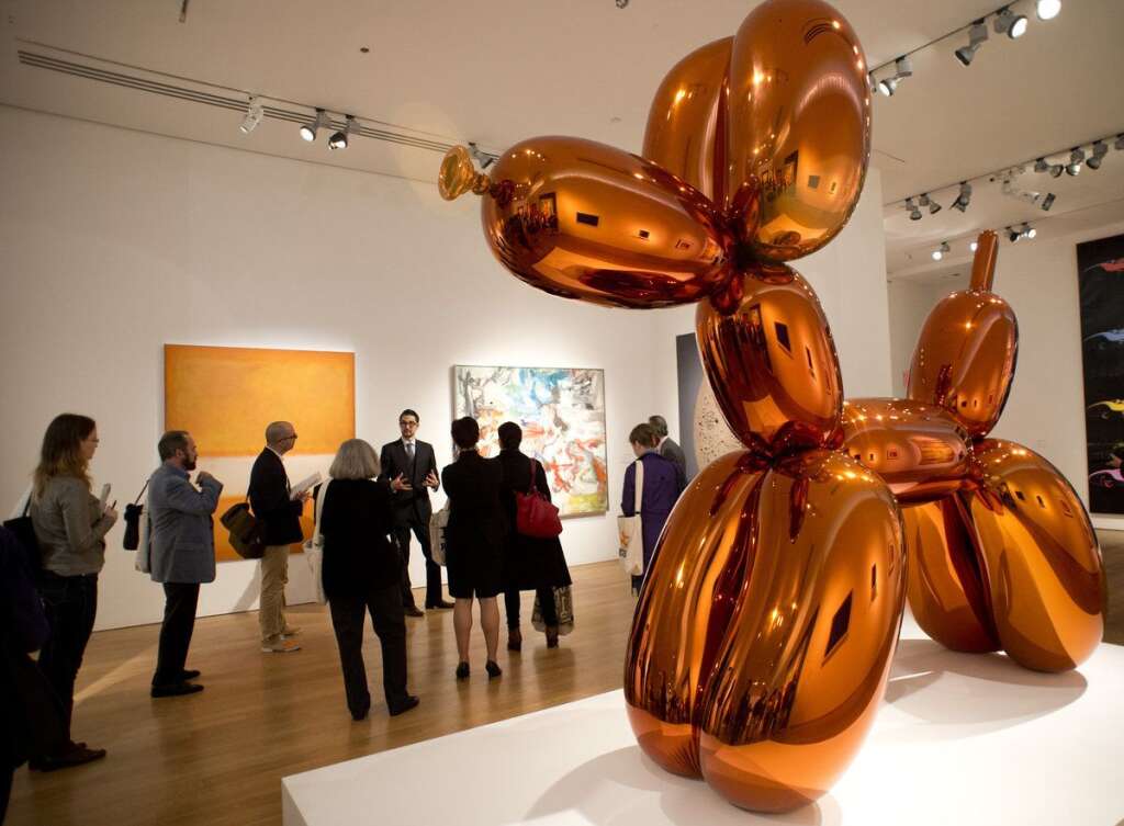 Jeff Koons - "Balloon Dog (Orange)" : 58,4 millions de dollars - Jeff Koons est un habitué de ces classements et parvient à placer cette année une de ces installations.