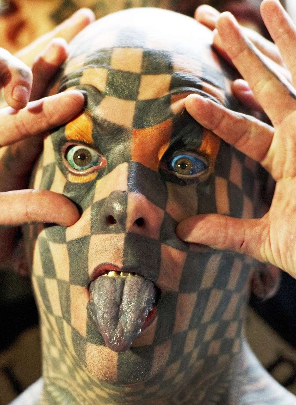 Les tatouages les plus fous - L'américain Matt Gone à l'Expotattoo Venezuela.
