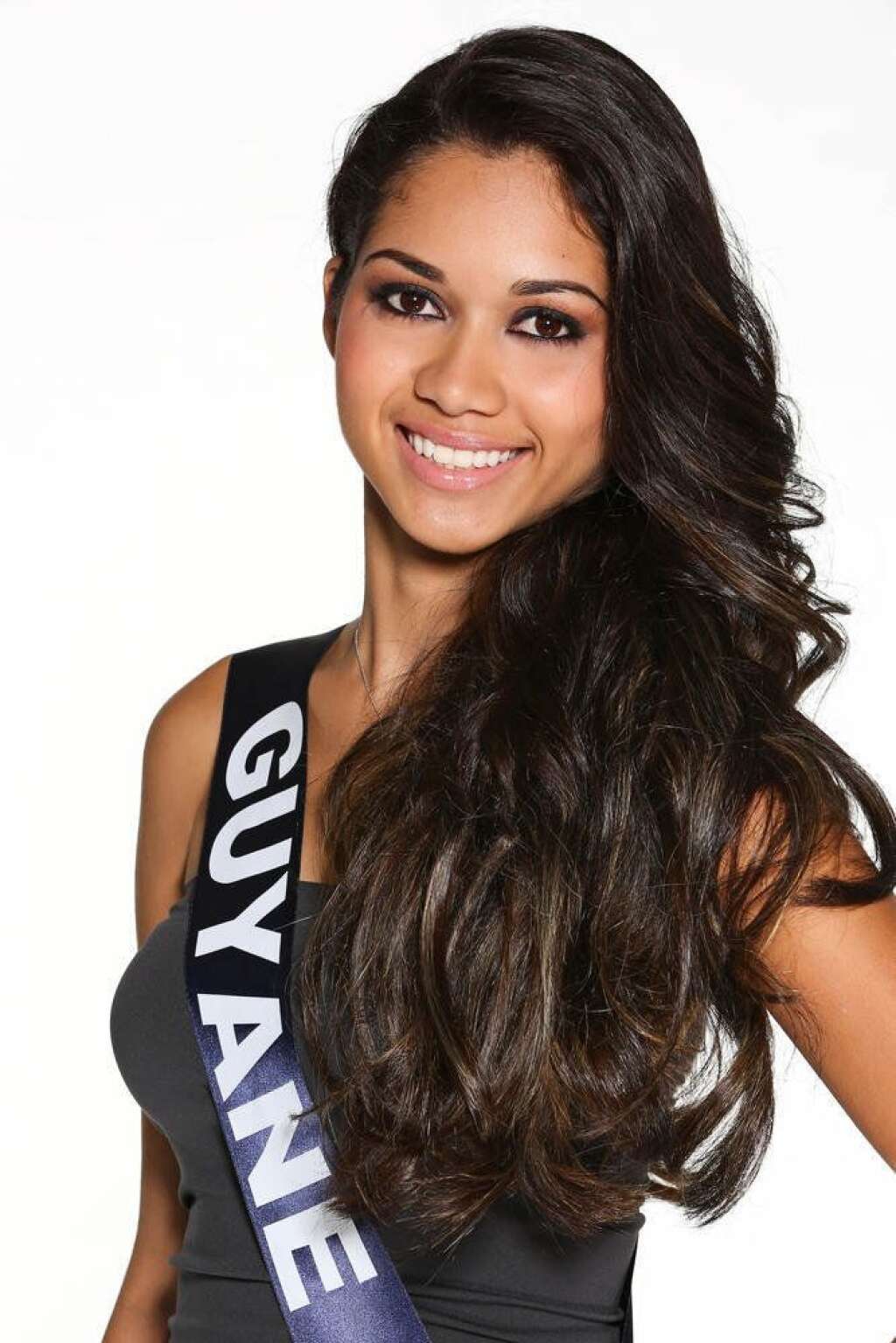 Miss Guyane: Valéria Coelho Marciel - 19 ans, étudiante en BTS de comptabilité et gestion.