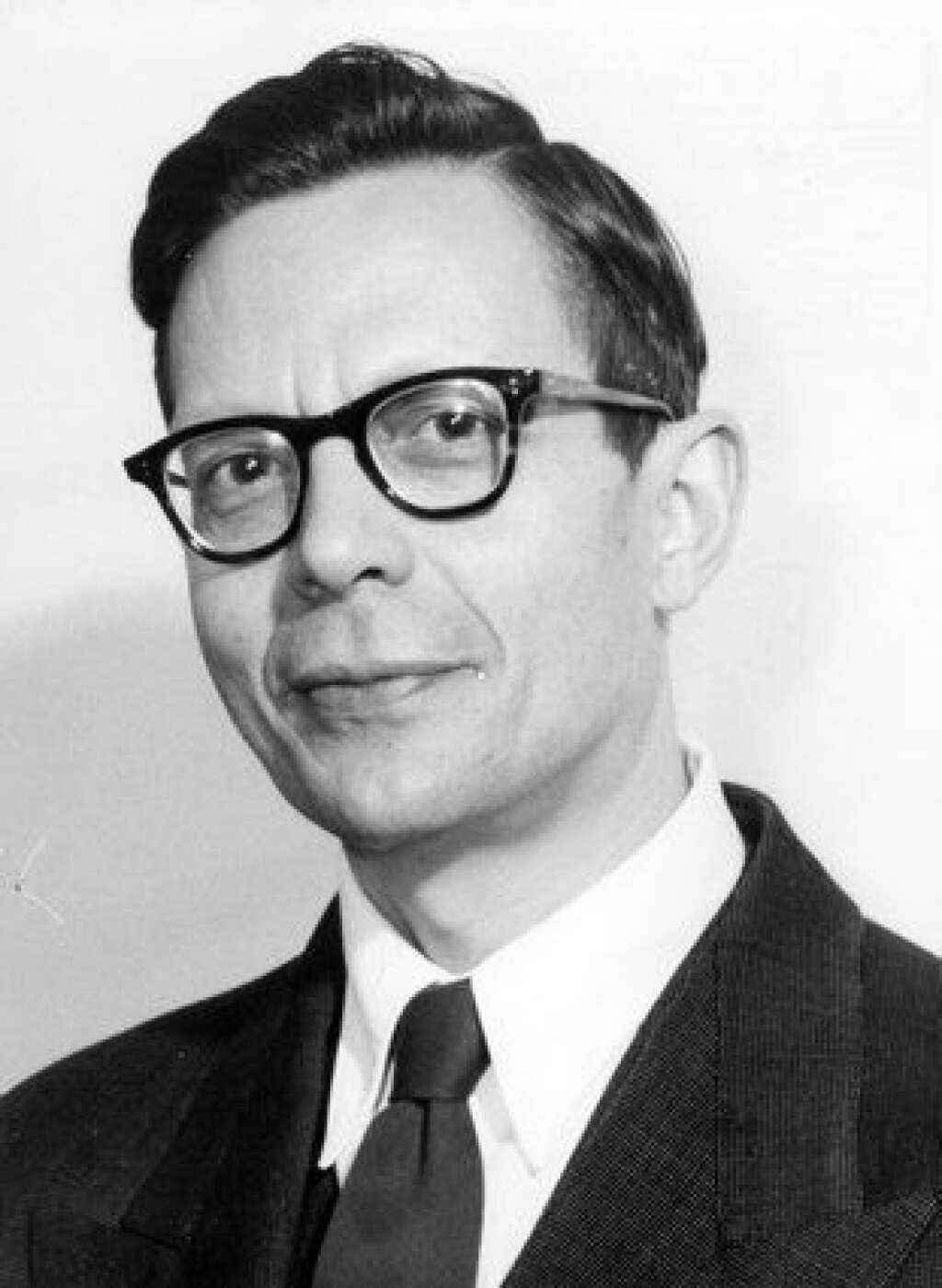 Robert Marjolin (1958-1962) - Premier commissaire français (en même temps que Robert Lemaignien), le socialiste a été vice-président de la commission chargé des Affaires économiques et financières.