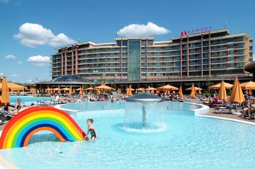 Le Ramada Resort Aquaworld - <a href="http://www.trivago.com/budapest-81273/hotel/ramada-resort-aquaworld-budapest-1540633">Ramada Resort Aquaworld (Budapest, Hongrie)</a>  (Photo: Ramada Resort Aquaworld)