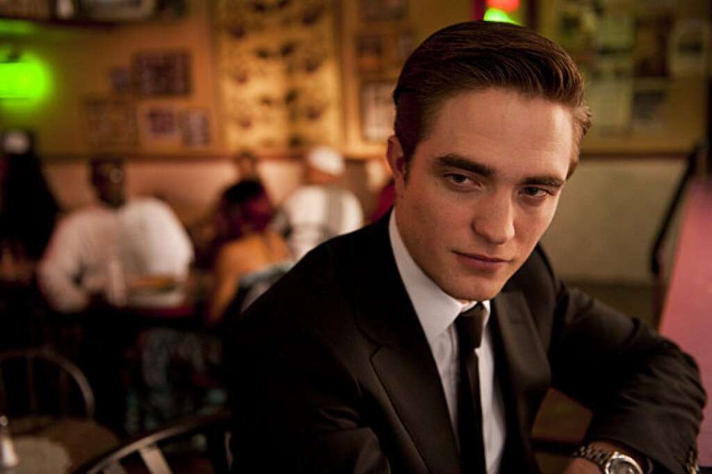 10/ Robert Pattinson - 26,5 millions de $ - Malgré des cheveux gras et un toucher rectal dans le dernier Cronenberg, appartenir à une franchise comme Twilight facilite les négociations que ce soit avec les filles ou les pontes du business. Robbie le prouve.