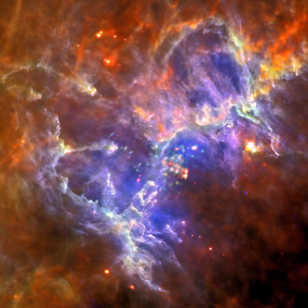 Un mélange d'infrarouges et de rayons x montrant la formation d'étoiles -